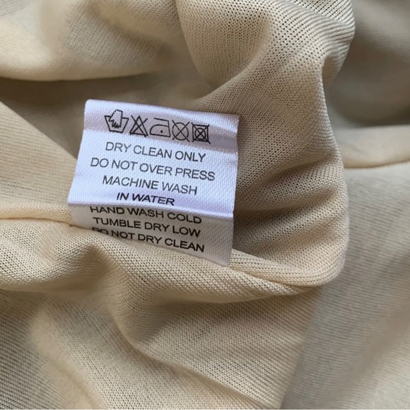 Lucy Collection Floral Midi Dress Purple Straps Black Mix Floaty V-Neck UK12 - Picture 10 of 14